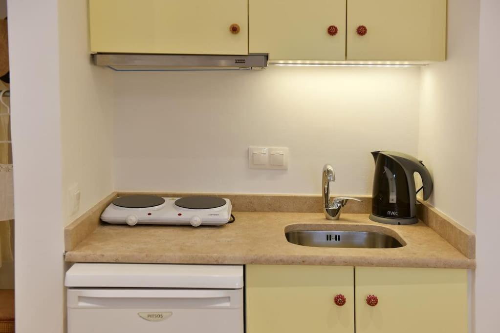 Sterna Apartment 이드라 외부 사진